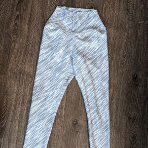 P'tula Active The Desa'ree II Swift Legging : 23"